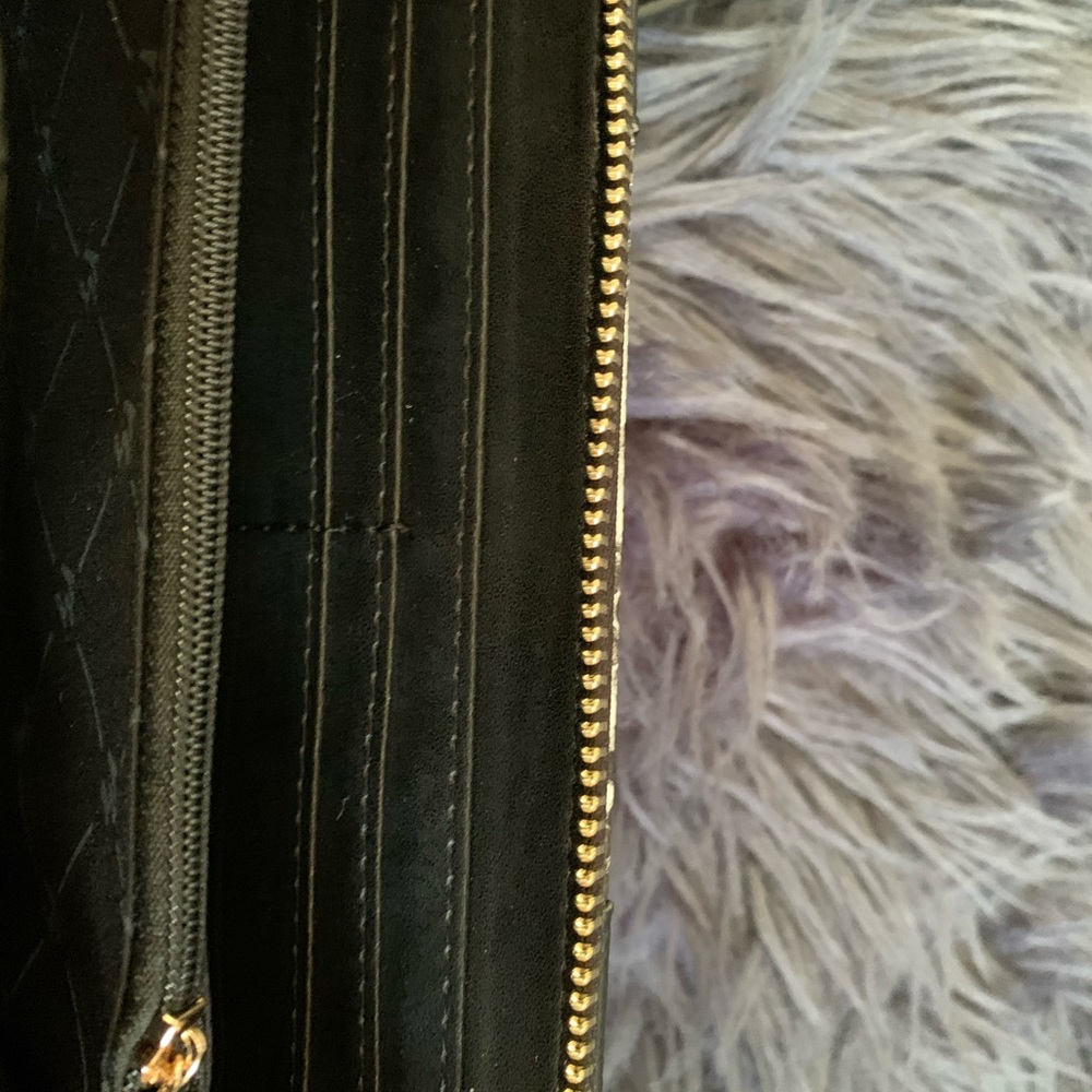 Wallet - Picture 5 of 5